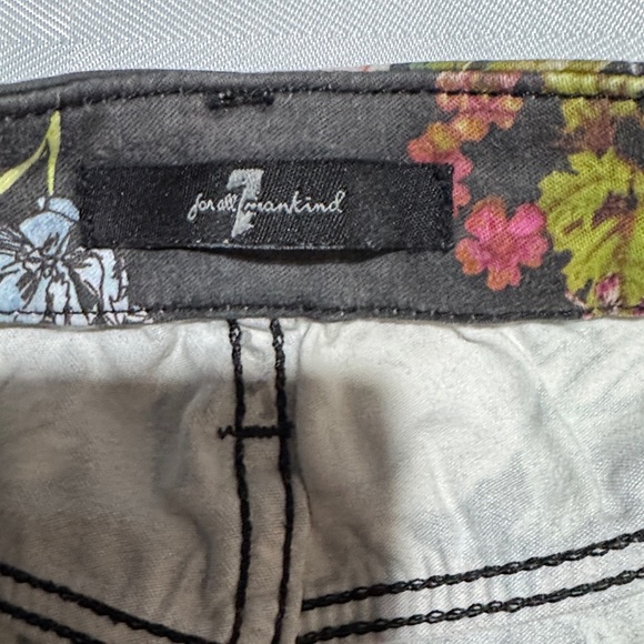 7 For All Mankind Black Floral Jeans - Picture 3 of 6